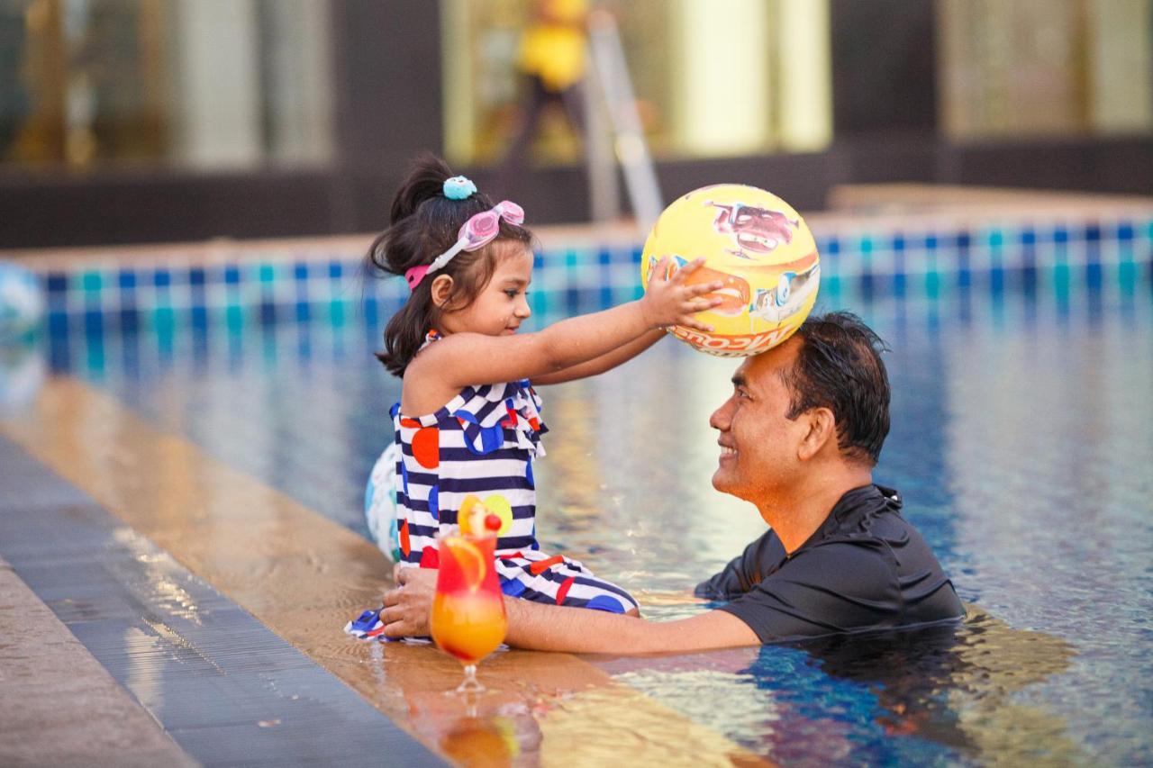 Holiday Inn Dhaka City Centre By Ihg Ngoại thất bức ảnh